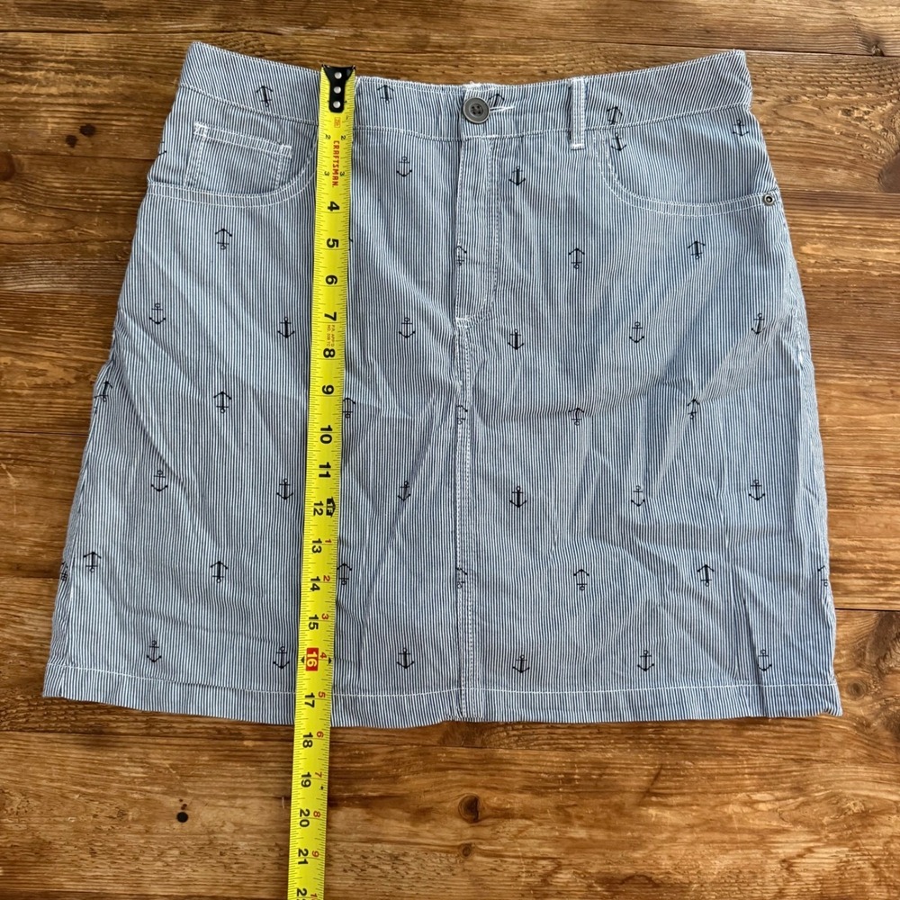 Croft & Barrow Blue White Pinstripe Anchor Embroidered Nautical Skort WM's 8 EUC - Picture 8 of 10